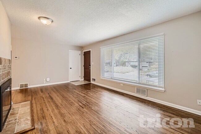 Foto del edificio - 4020 Nevada Ave N