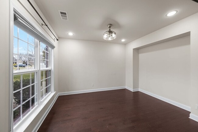 Foto del edificio - 3002 DaVinci Ct