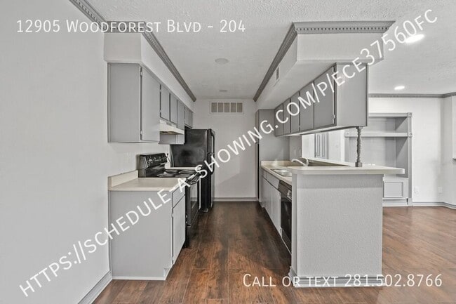 Foto del edificio - 12905 Woodforest Blvd
