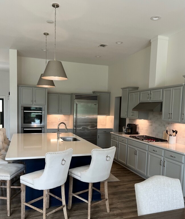 Building Photo - 335 McAlister Rd