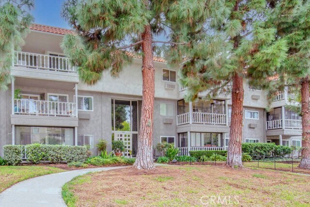 Building Photo - 2402 Via Mariposa W