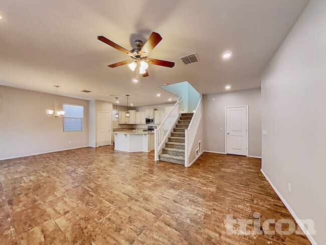 Building Photo - 11690 N 166th Dr
