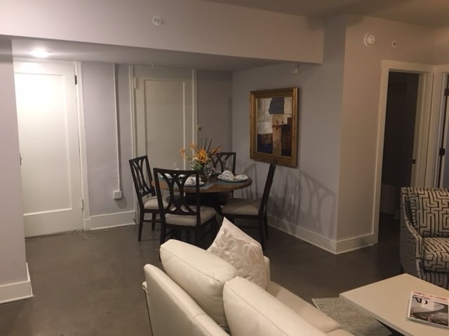 Interior Photo - The View at Hotel Concord