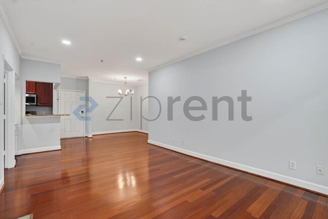 Foto del edificio - 2921 Lenox Rd NE