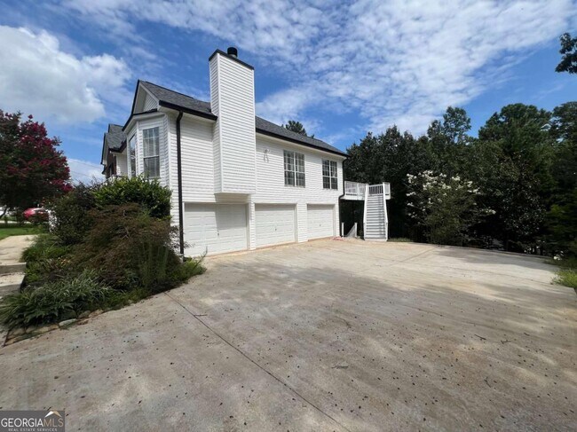 Building Photo - 4715 Deer Crossing Ct