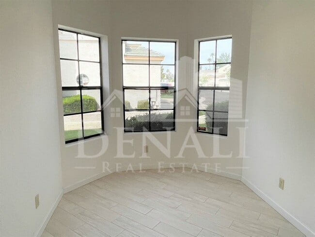Building Photo - 19907 N Denaro Dr