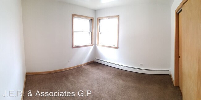 Building Photo - 2123 S 25th Ave