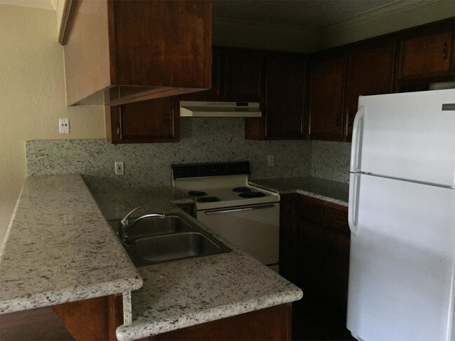 Foto del edificio - 302 N Montevideo Ave