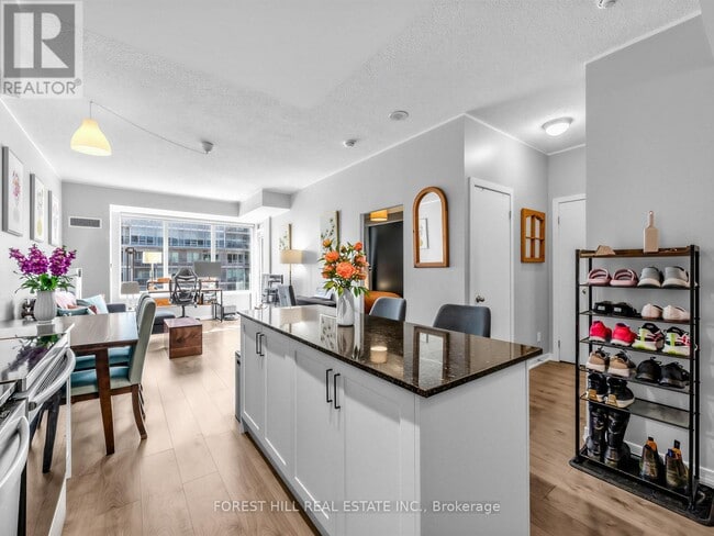 Building Photo - 55 E Liberty St