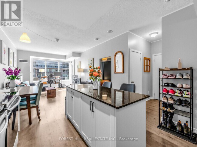 Photo du bâtiment - 55 E Liberty St