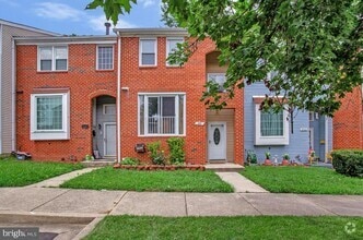 Building Photo - 205 Castleton Pl