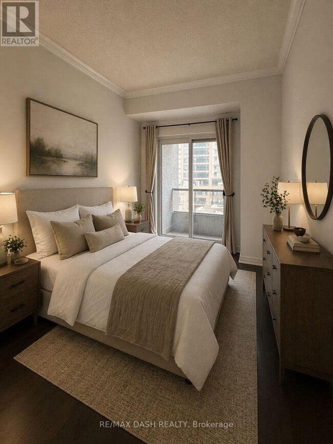 Building Photo - 55 Bloor St E