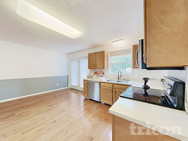 Foto del edificio - 1070 Piney Church Rd