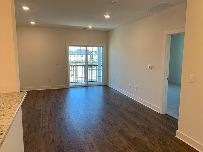 Living room - 624 Marion Ln
