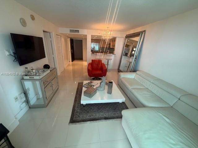 Building Photo - 2101 Brickell Ave