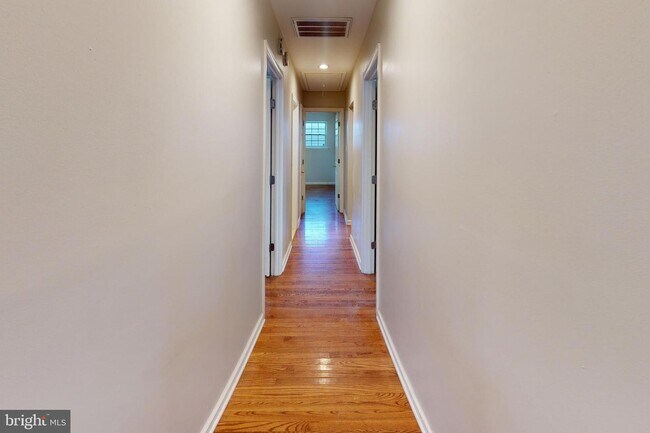 Building Photo - 5427 Witherspoon Ave