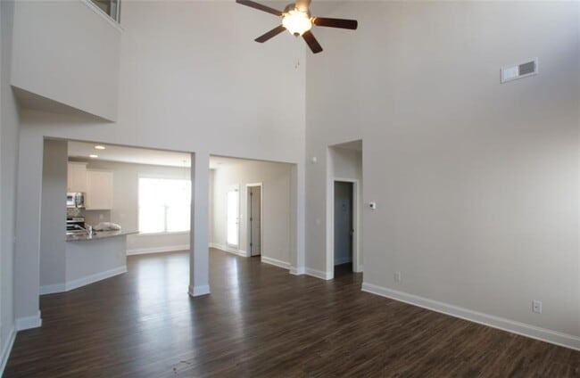 Building Photo - 520 Wood Point Way