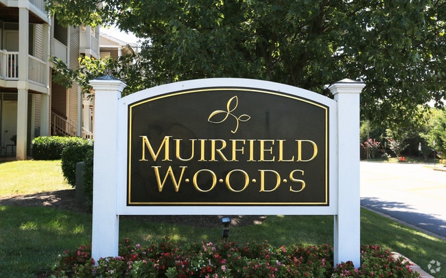 Foto del edificio - Muirfield Woods Apartments