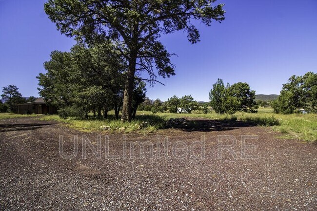 Building Photo - 6580 N Haven Ln