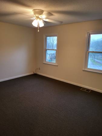 Foto del edificio - 1860 Lowe St