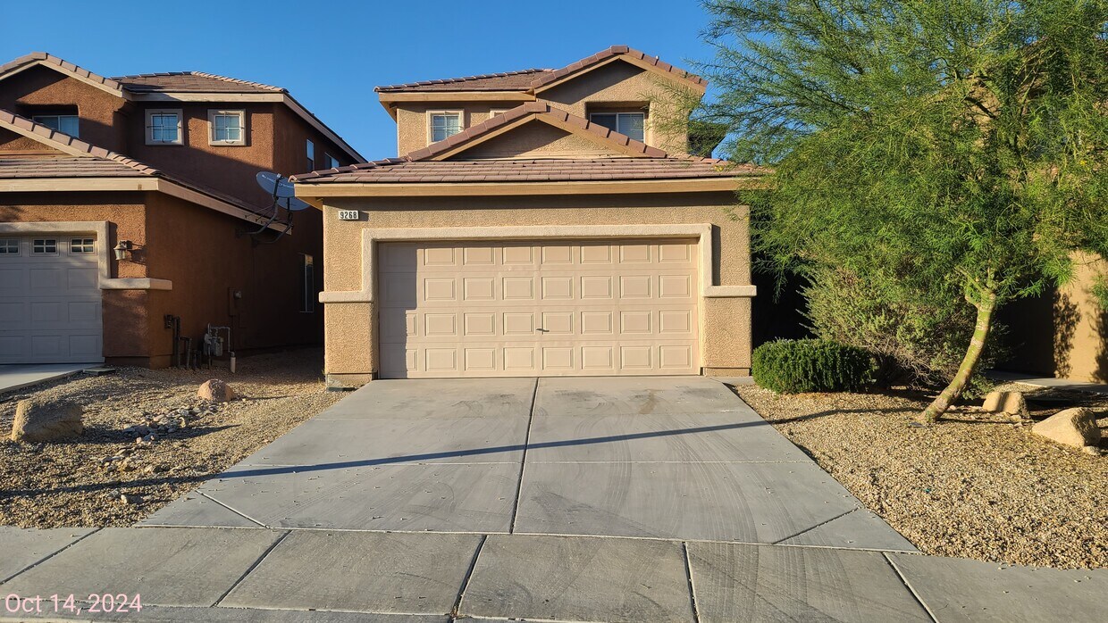 Foto principal - 9268 Sunny Oven Ct