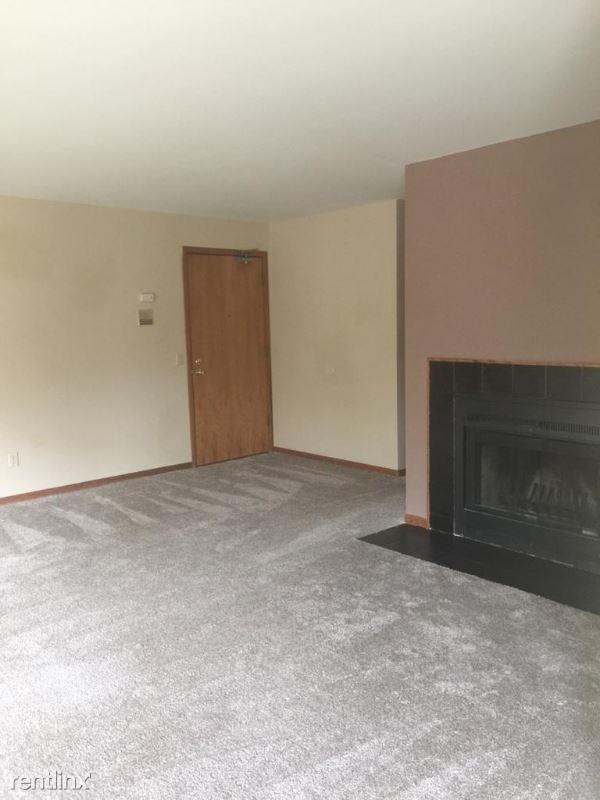Building Photo - 6758 Park Ridge Dr