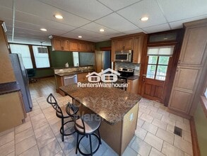 Building Photo - 6015 Rossville Blvd
