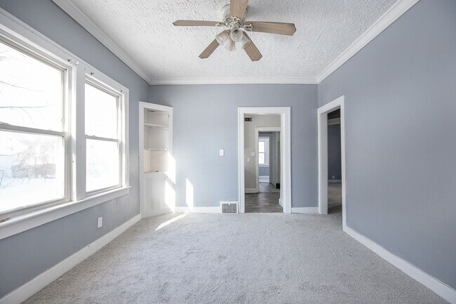 Foto del edificio - 12617 Edmonton Ave