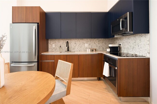 Foto del edificio - 275 SW 6th St