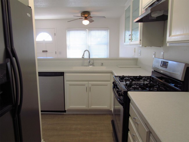 Building Photo - 5058 Narragansett Ave