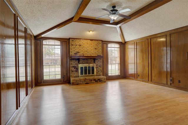 Building Photo - 3913 Sandia Dr