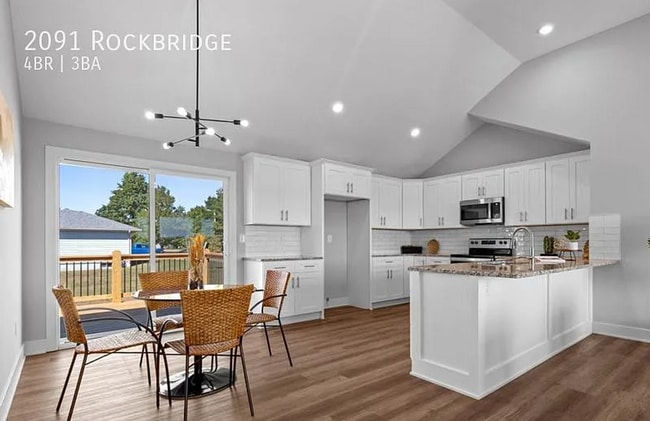 Building Photo - Don't miss out on this beautiful home!