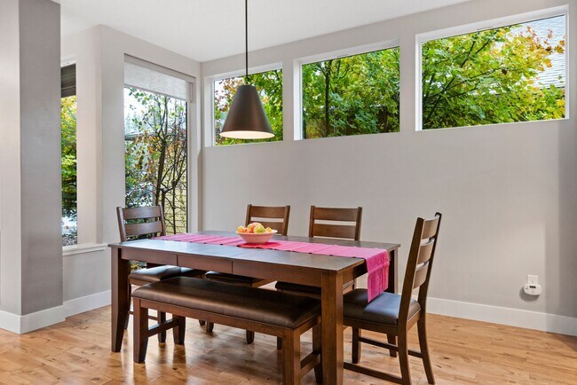 Foto del edificio - For Rent: Furnished Executive Home in Bend, OR – Prime Location!