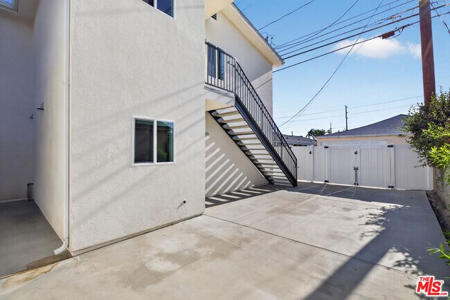 Foto del edificio - 1809 N Avon St