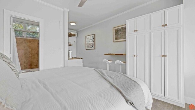 Foto del edificio - 460 Abalone Ct