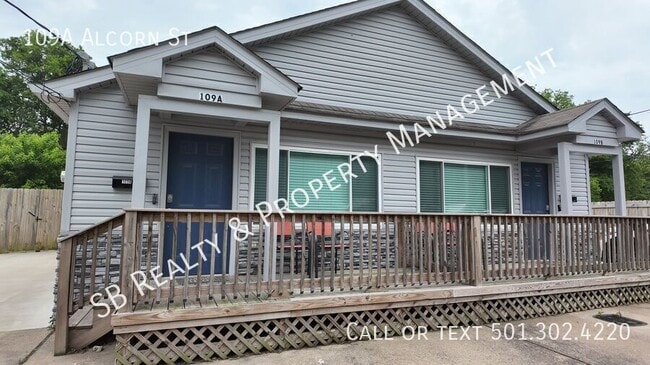 Building Photo - 109 Alcorn St