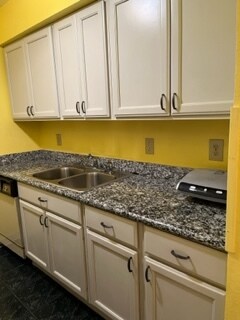 Cocina1 - 680 Sharp Ln