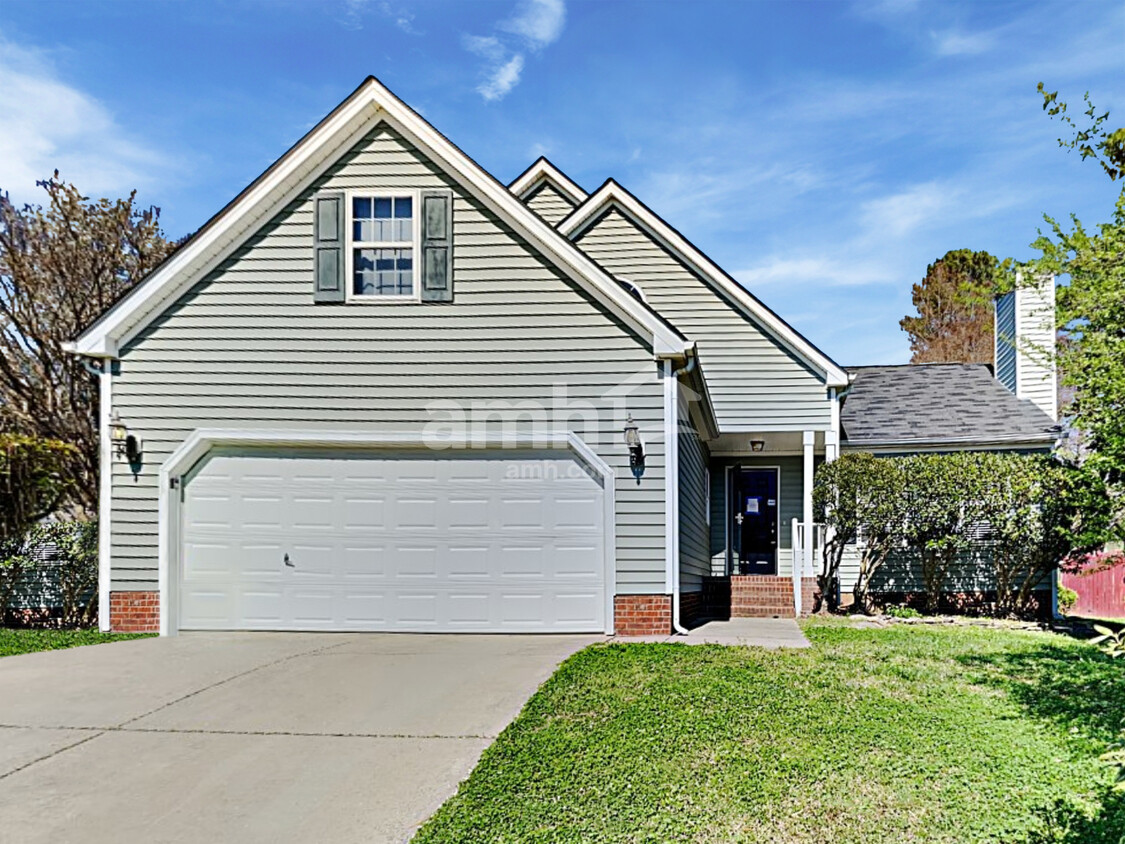 Foto principal - 4001 Mantua Way