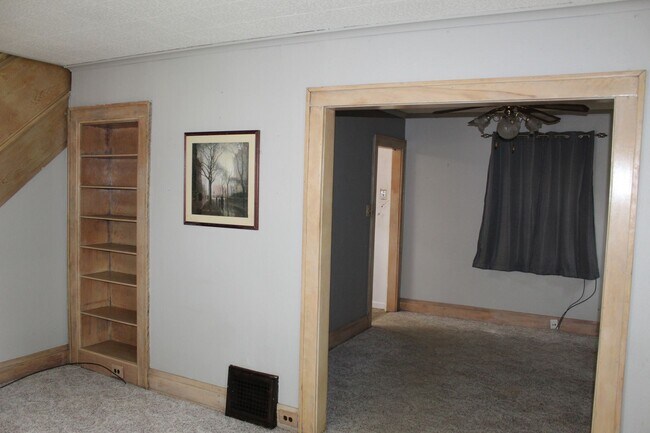 Building Photo - FIRST TWO WEEKS FREE!!!