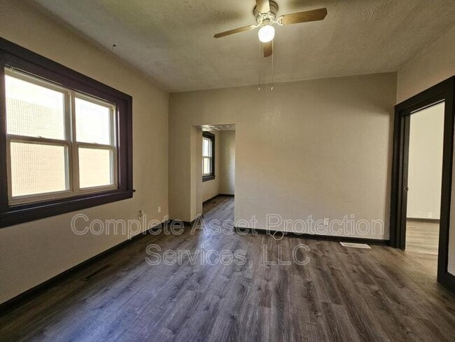 Building Photo - 203 State St