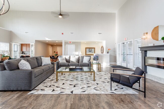 Casa club - Saddlewood Apartments