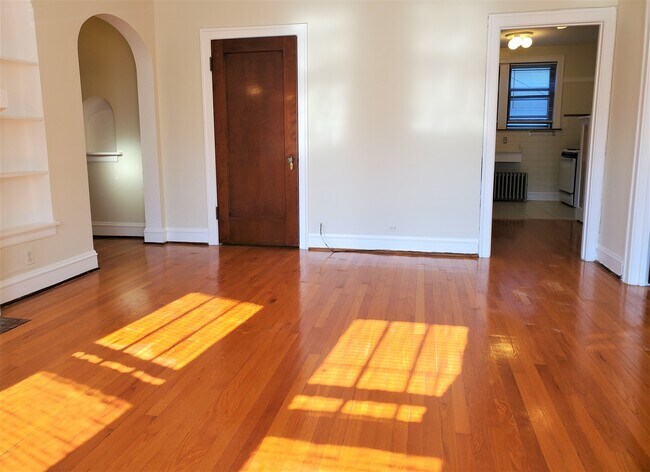 Foto del edificio - 4923 N Rockwell St