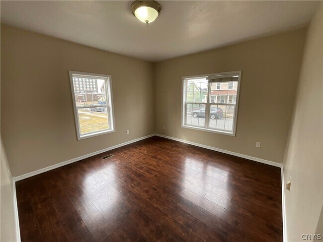 Foto del edificio - 222 Academy St