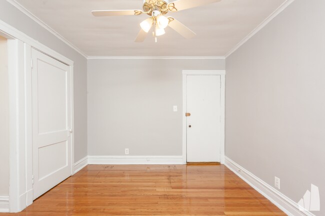 Foto del edificio - 2617 W Gunnison St