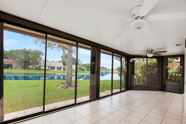 Building Photo - 4560 Catamaran Cir