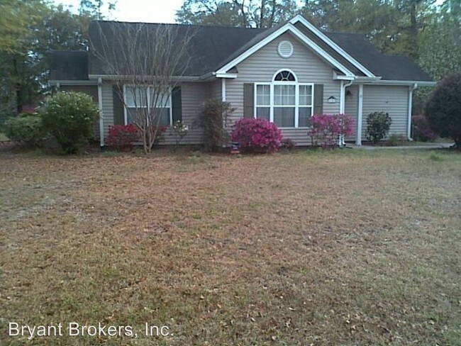 Building Photo - 10 Grandiflora Ln