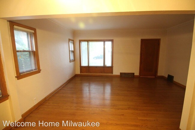 Foto del edificio - 4 br, 1 bath House - 3946 N 64th Street