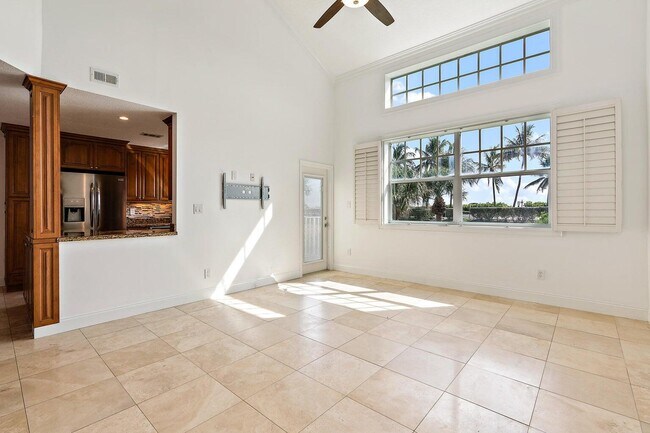Building Photo - 705 Mainsail Cir
