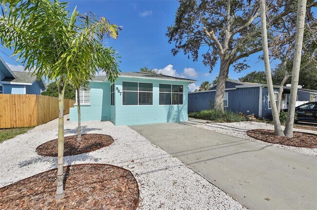 Building Photo - 867 53rd Terrace N