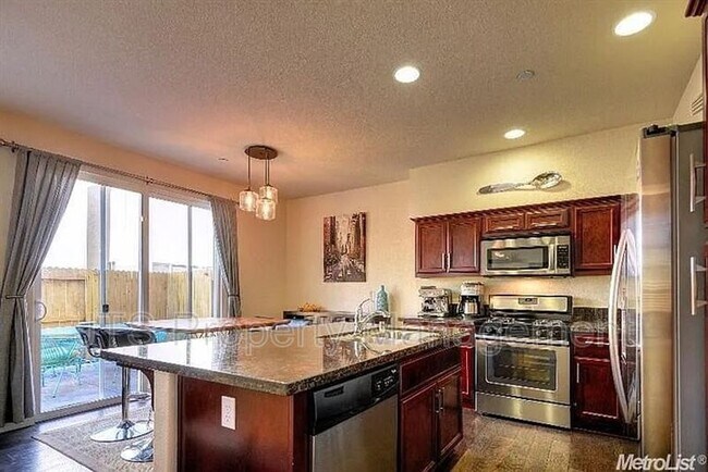 Building Photo - 3428 Trio Ln